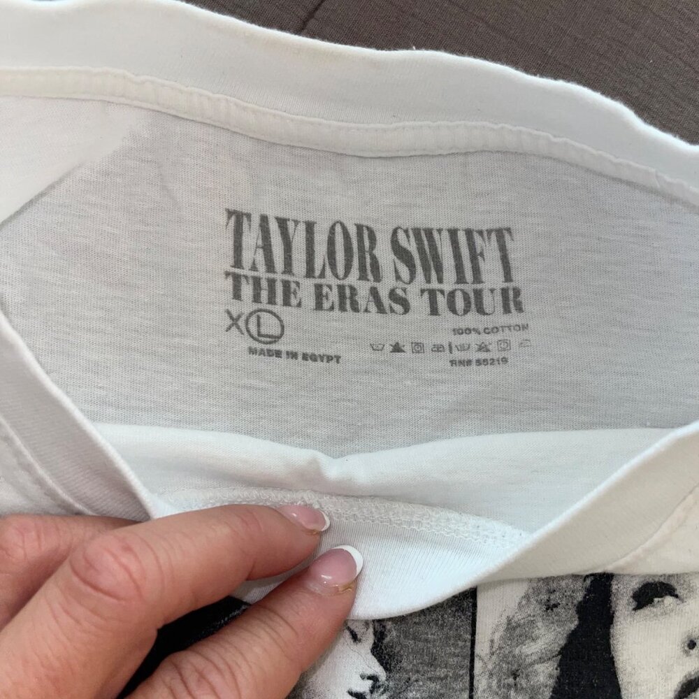 Taylor Swift Womens Tee Shirt Size XL White The Eras Tour Concert Pure Cotton - Picture 4 of 7
